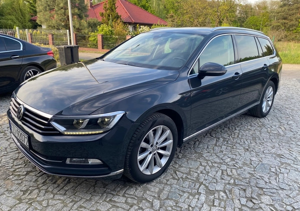 Volkswagen Passat cena 63700 przebieg: 173000, rok produkcji 2015 z Gogolin małe 191